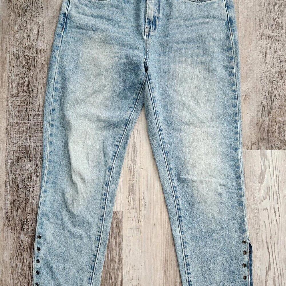 Blank nyc Jeans Size 28 High Rise Tapered Raw Hem Lace Up